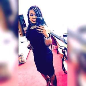 Meet your Posher, Teneshia